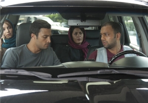 نمایش رخ دیوانه در جشنواره وارنا